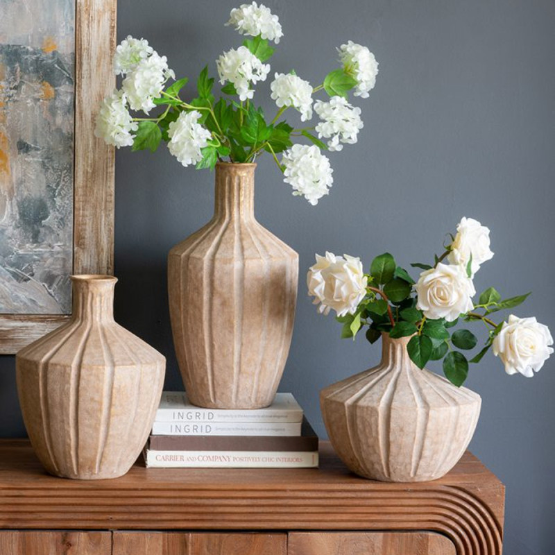 Artekko Artekko Candia Μπεζ Βάζο από Τερακότα με Χρυσό Φινίρισμα (23x23x43.5)cm C8430