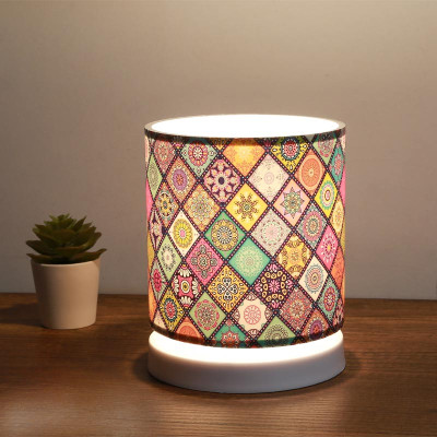 Φωτιστικό επιτραπέζιο Hassard Megapap ύφασμα/Mdf χρώμα πολύχρωμο/λευκό 15x16x22εκ.