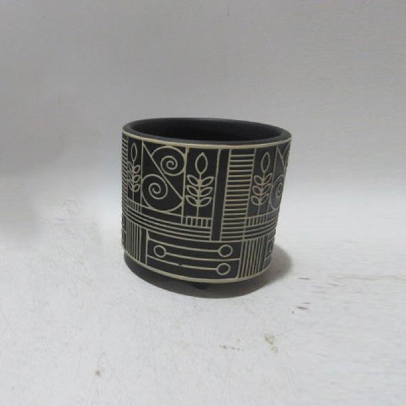 ΚΑΣΠΩ  ΚΕΡΑΜΙΚΟ ΜΑΥΡΟ-ΜΠΕΖ 10.5x10.5x9.5cm|819-00495