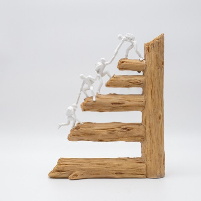 ΔΙΑΚΟΣΜΗΤΙΚΟ ΓΛΥΠΤΟ ΜΕ ΑΝΘΡΩΠΙΝΕΣ ΦΙΓΟΥΡΕΣ ΠΟΥ ΣΚΑΡΦΑΛΩΝΟΥΝ ΠΟΛΥΡΕΖΙΝ ΦΥΣΙΚΟ-ΛΕΥΚΟ 22x6.5x26cm|819-00784